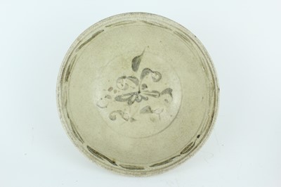 Lot 115 - Five Chinese bowls and a saucer, Yuan to early...