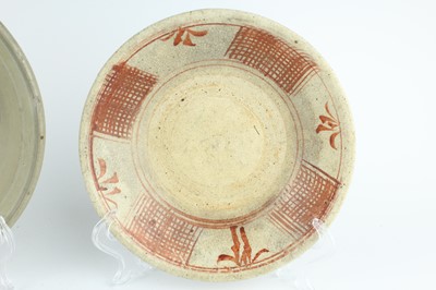 Lot 115 - Five Chinese bowls and a saucer, Yuan to early...