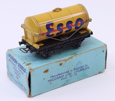 Lot 418 - A Hornby Dublo pre-war D1 Esso tanker, cast...