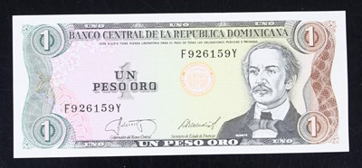 Lot 3324 - World, a large collection of banknotes to...