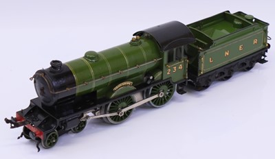 Lot 301 - A Hornby 0 gauge No. 2 Special, 1931-35 LNER...
