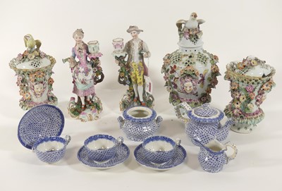 Lot 26 - An early 20th century continental porcelain...