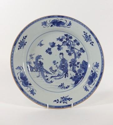 Lot 13 - A 19th century Chinese blue & white porcelain...