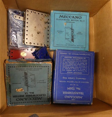 Lot 1515 - A collection of various Meccano components to...