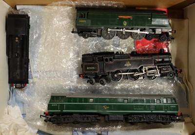 Lot 1541 - Four 00 gauge locos to include a Triang,...