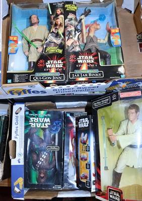 Lot 1543 - Various Star Wars boxed action figures to...