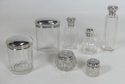 Lot 315 - A 20th century scent bottle, of compressed...