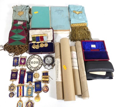 Lot 427 - A collection of Masonic regalia, ephemera and...