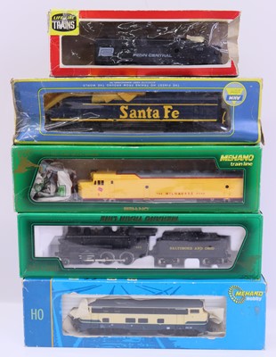 Lot 927 - Five HO gauge locos to include a Life-Like...