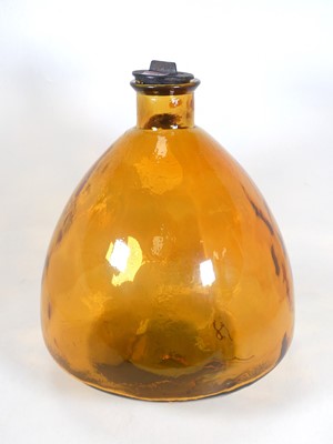 Lot 454 - An amber glass carboy, h.44cm