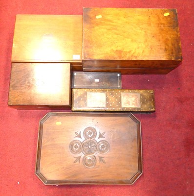 Lot 524 - A collection of boxes, to include a 19th...