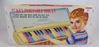 Lot 457 - A Sunrise child's electronic organ, w.35cm, boxed