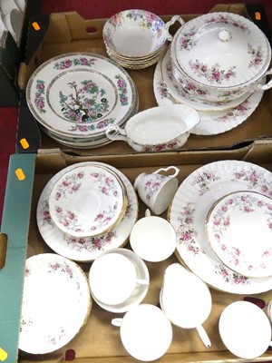Lot 533 - A collection of Royal Albert Lavender Rose...