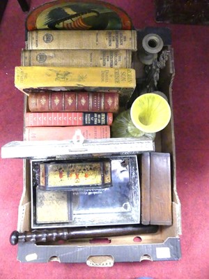 Lot 538 - A collection of items to include a turned...