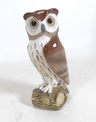 Lot 429 - A Lladro porcelain figure of an owl, modelled...