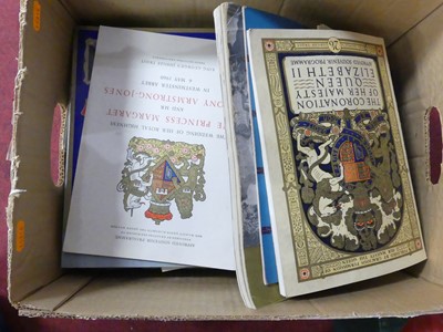 Lot 572 - A box Royal Family memorabilia, to include the...