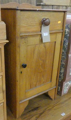 Lot 1379 - A circa 1900 provincial oak ledgeback single...