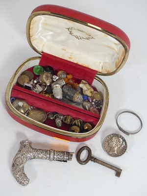 Lot 374 - A jewellery box and contents to include an...