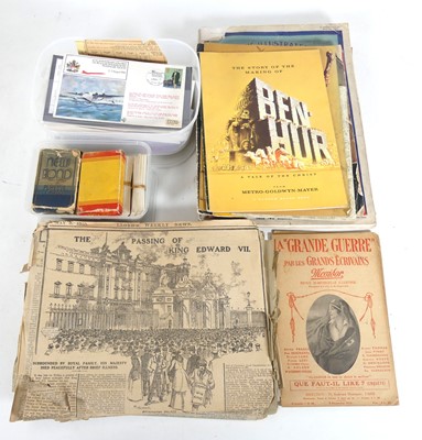 Lot 343 - A box of ephemera, to include a Daily News...