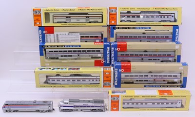 Lot 905 - A collection of HO gauge American Outline...
