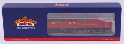 Lot 555 - A Bachmann 00 gauge 39-420 BR Mk1 Postal Coach,...