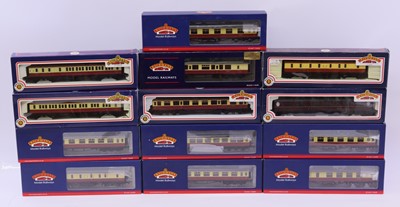 Lot 717 - 13 various Bachmann 00 gauge coaches, to...