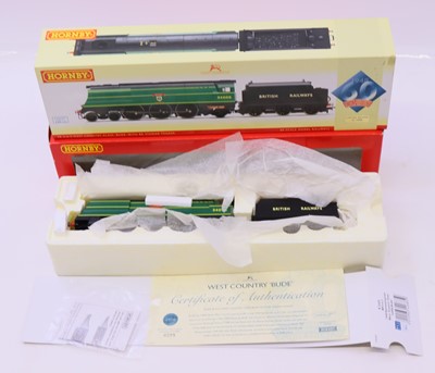 Lot 617 - A Hornby 00 gauge 4-6-2 SR West Country Class...