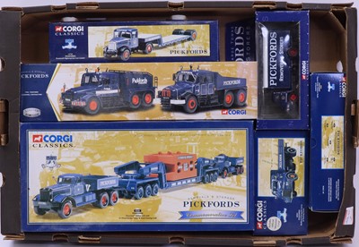 Lot 1997 - Corgi Toys Classics collection of Pickfords...