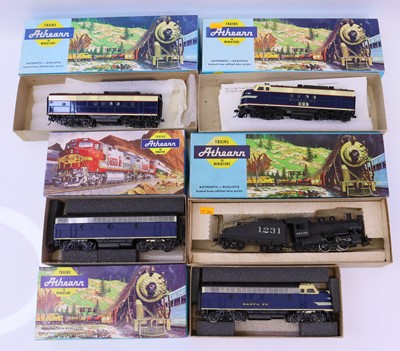 Lot 925 - Five Athearn HO gauge locos to include a GP-7...