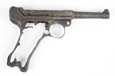 Lot 583 - A WW I German 08 Luger pistol, in relic...