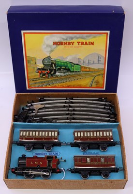 Lot 312 - 1947-54 Hornby 0-gauge No.101 tank passenger...