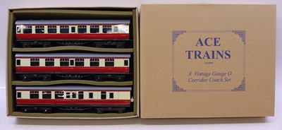 Lot 384 - ACE Trains 0-gauge 3-coach set BR C/5 set A...