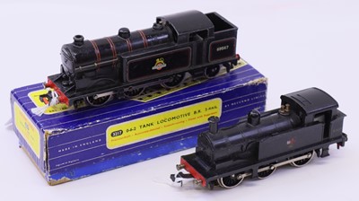 Lot 228 - Hornby-Dublo 3-rail 0-6-2 tank loco BR lined...