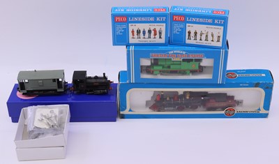 Lot 236 - A very mixed lot: Airfix HO scale Union...