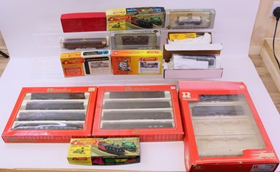 Lot 949 - One tray containing various HO gauge American...