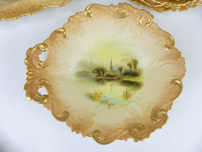 Lot 2032 - A Grainger & Co Royal Chinaworks Worcester...