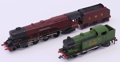 Lot 455 - Two Hornby-Dublo 3-rail locos: EDL2 ‘Duchess...