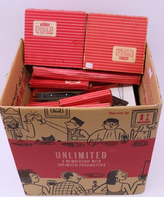 Lot 508 - A box of Hornby-Dublo 2-rail track. Includes...