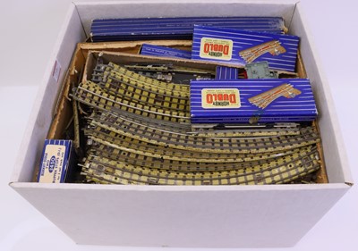 Lot 509 - A large box of Hornby-Dublo 3-rail track. Much...