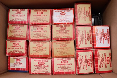 Lot 515 - Sixteen Hornby-Dublo Super Detail coaches, all...