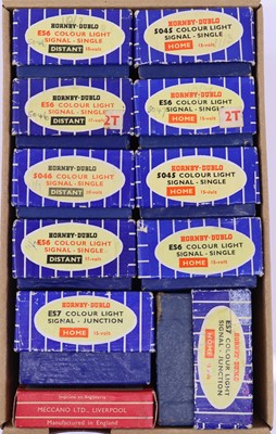 Lot 510 - Hornby-Dublo colour light signals: 4 x...
