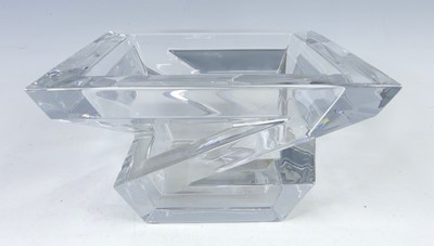 Lot 93 - A Baccarat heavy clear glass 'Architecture'...
