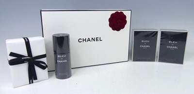 Lot 156 - Chanel - an unused boxed gift set in the 'Bleu...
