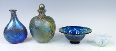 Lot 94 - A collection of contemporary studio glass, to...
