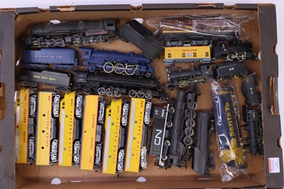 Lot 970 - One tray containing a quantity of HO scale...