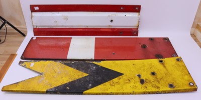 Lot 117 - Collection of various Signal interest enamel...