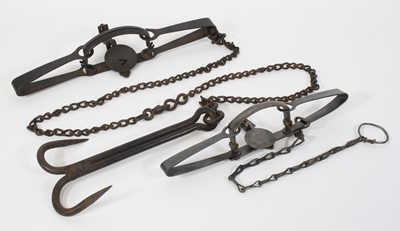 Lot 902 - An S. Newhouse Oneida Community No.2 trap,...