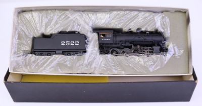 Lot 769 - Hallmark Models by Dongjin HO Scale brass...