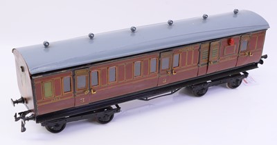 Lot 290 - Bassett-Lowke Gauge 1 bogie coach LMS br/3rd...