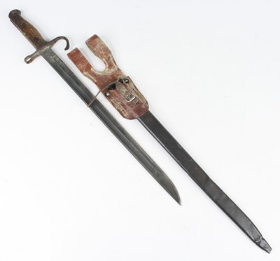 Lot 802 - A Japanese 1897 pattern Arisaka bayonet,...